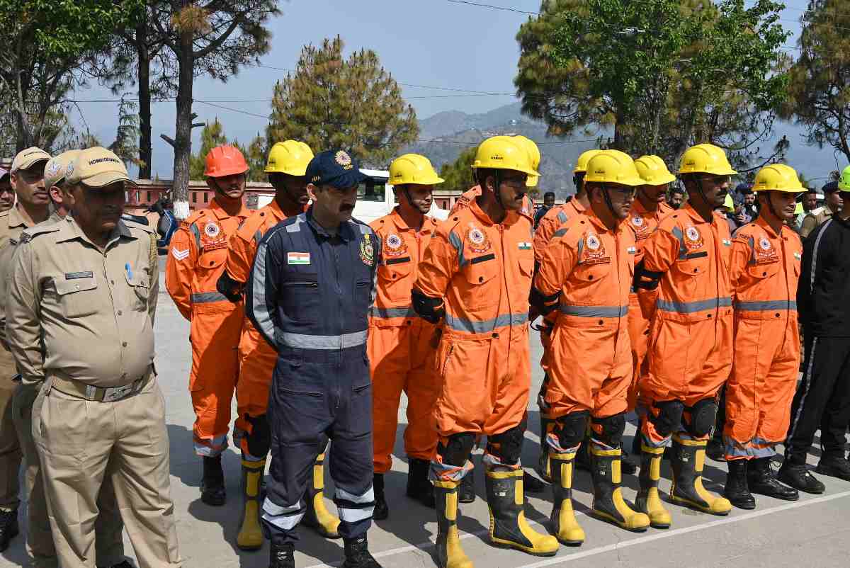 मॉकड्रिल: यहां हुई बस दुर्घटना तो यहां आया भूकम्प, आपदा प्रबंधन की टीमें रवाना