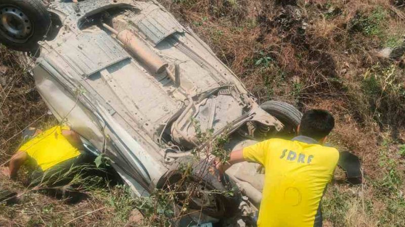 खिर्सू चौबट्टा के पास वाहन दुर्घटना: 4 की मौत 3 घायल