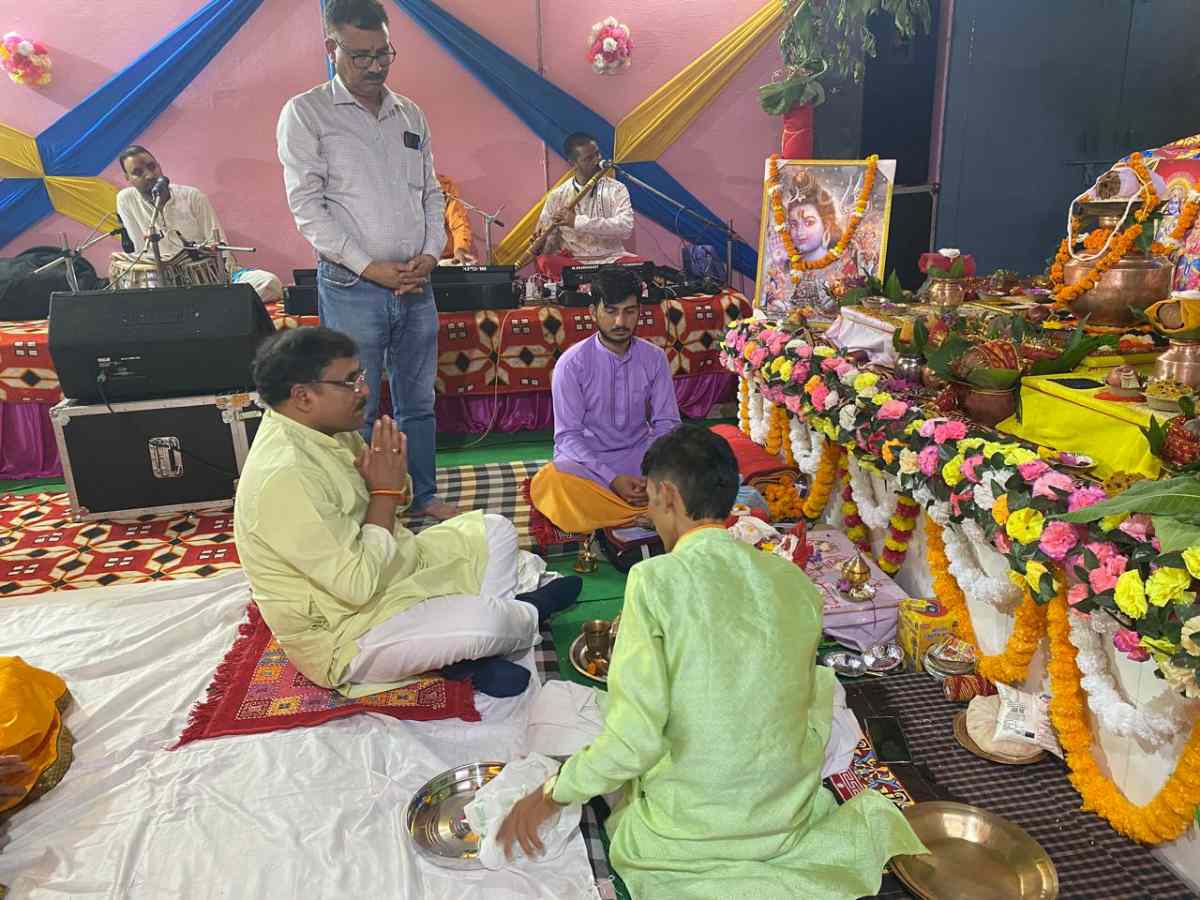 भागीरथीपुरम बागेश्वर महादेव मंदिर में महाशिवपुराण कथा का शुभारंभ