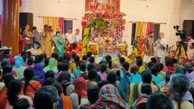 शिव महापुराण के अवसर पर शिव-पार्वती विवाह धूमधाम से संपन्न, वृक्षारोपण कार्यक्रम भी आयोजित