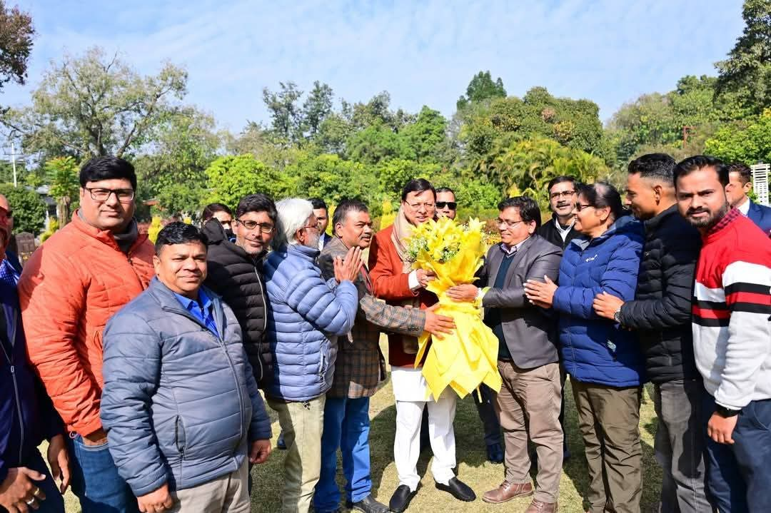 उत्तरांचल प्रेस क्लब की नई कार्यकारिणी ने की मुख्यमंत्री से शिष्टाचार भेंट