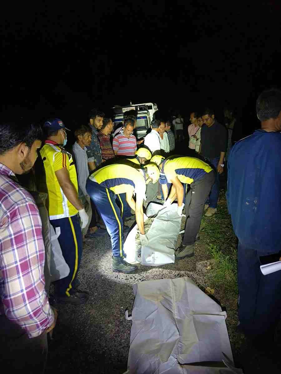 ब्रेकिंग न्यूज: हादसे में चार लोगों की दर्दनाक मौत