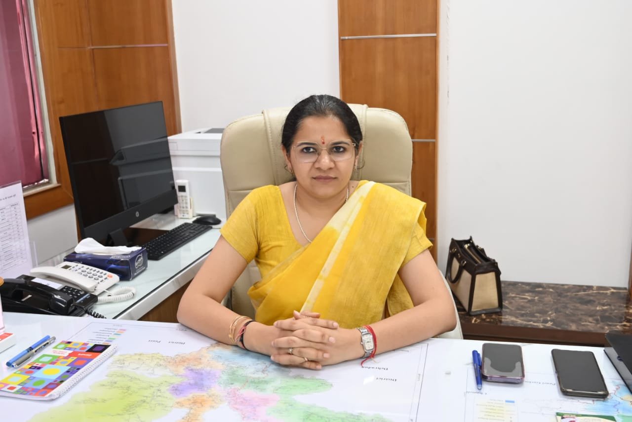 डीएम ने तहसील दिवसों के आयोजन को लेकर रोस्टर किया जारी