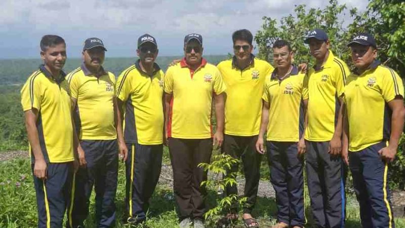 SDRF ढालवाला ने वृक्षारोपण कर दिया पर्यावरण संरक्षण का संदेश