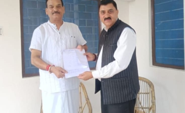 धनोल्टी: कांग्रेस ने पंचायत निर्वाचन 2025 के लिए उम्मीदवारों का पैनल तैयार किया