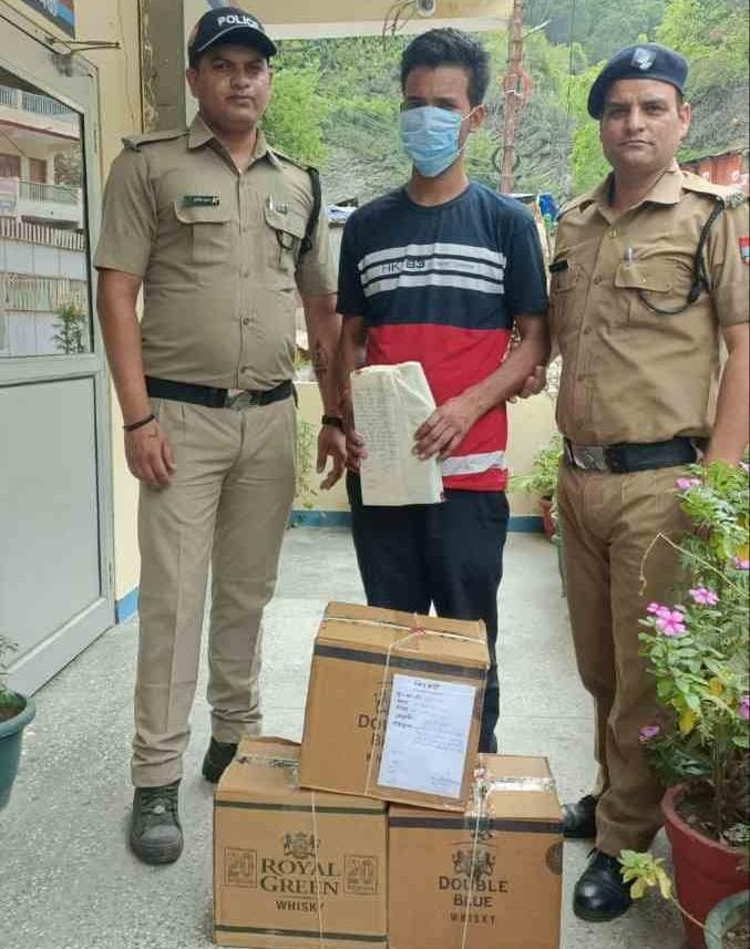 ब्रेकिंग: पंचायत चुनाव से पहले शराब तस्करी पर पुलिस की बड़ी कार्रवाई