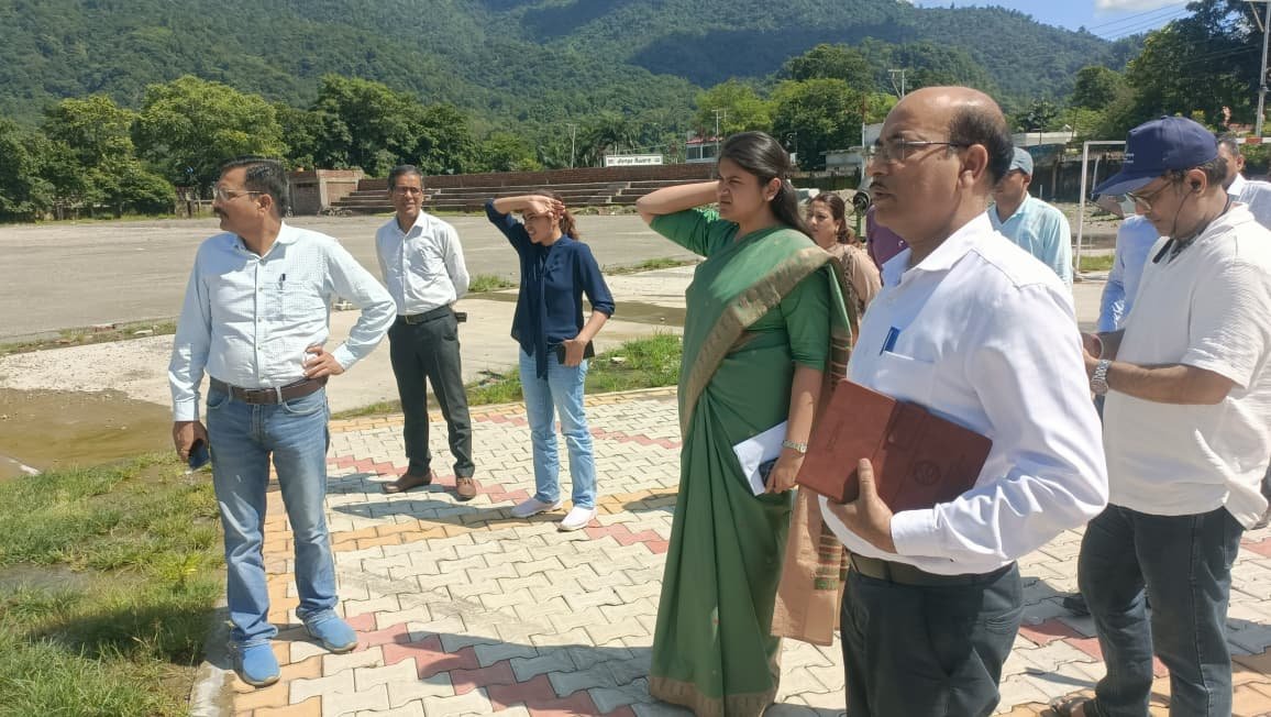 सीडीओ वरूणा अग्रवाल ने राष्ट्रीय सरस मेले की तैयारियों का लिया जायजा