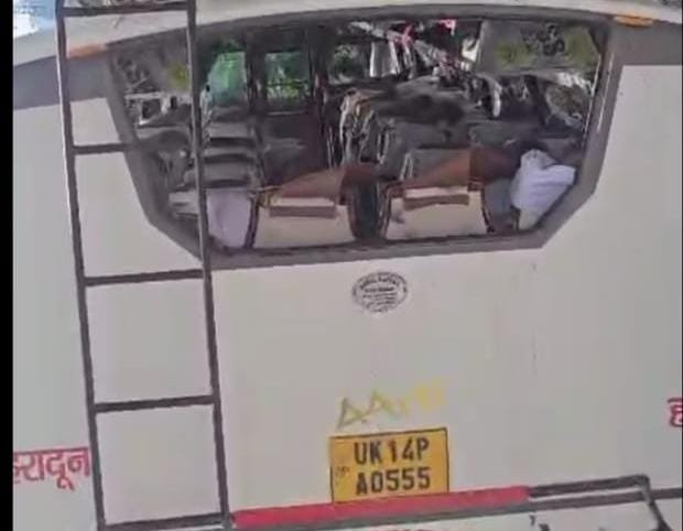 नागणी के पास बस हादसा, 2 की मौत, 12 से ज्यादा घायल