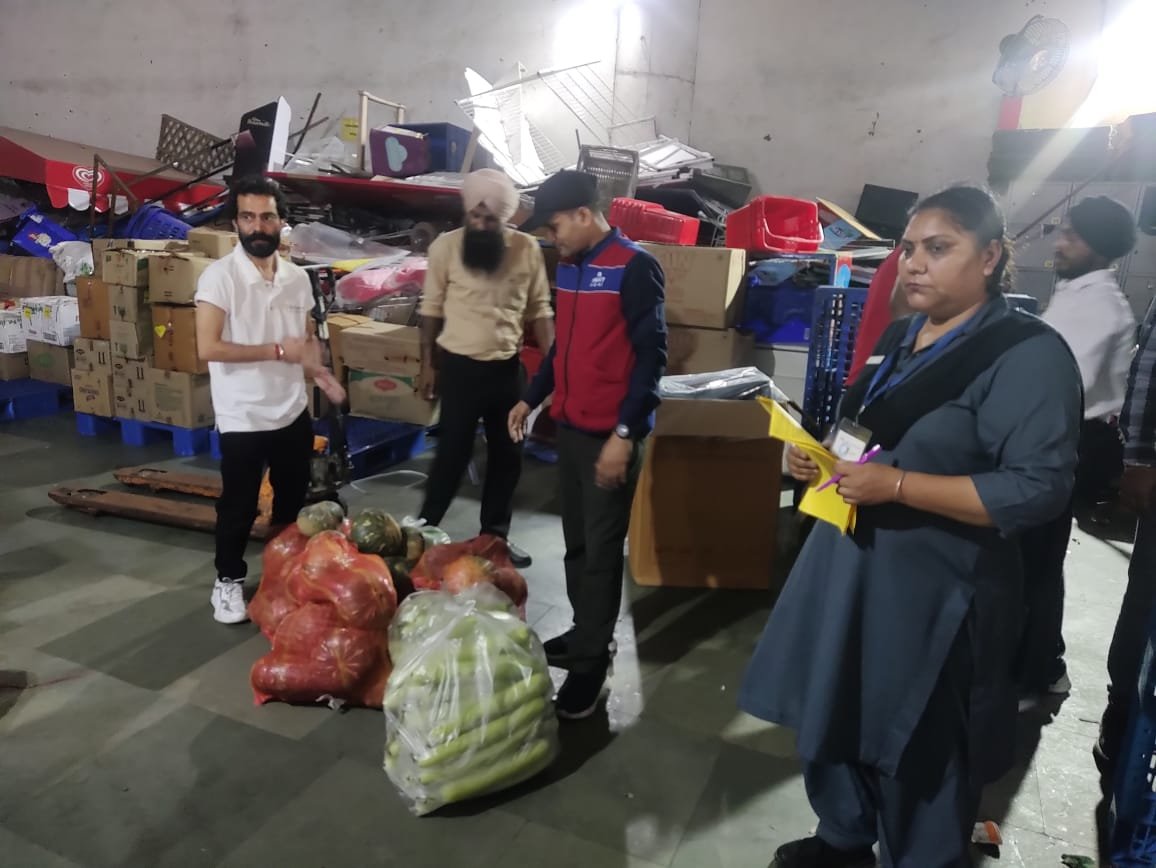 पंजाब बाढ़ पीड़ितों के लिए रिलायंस का मदद का हाथ