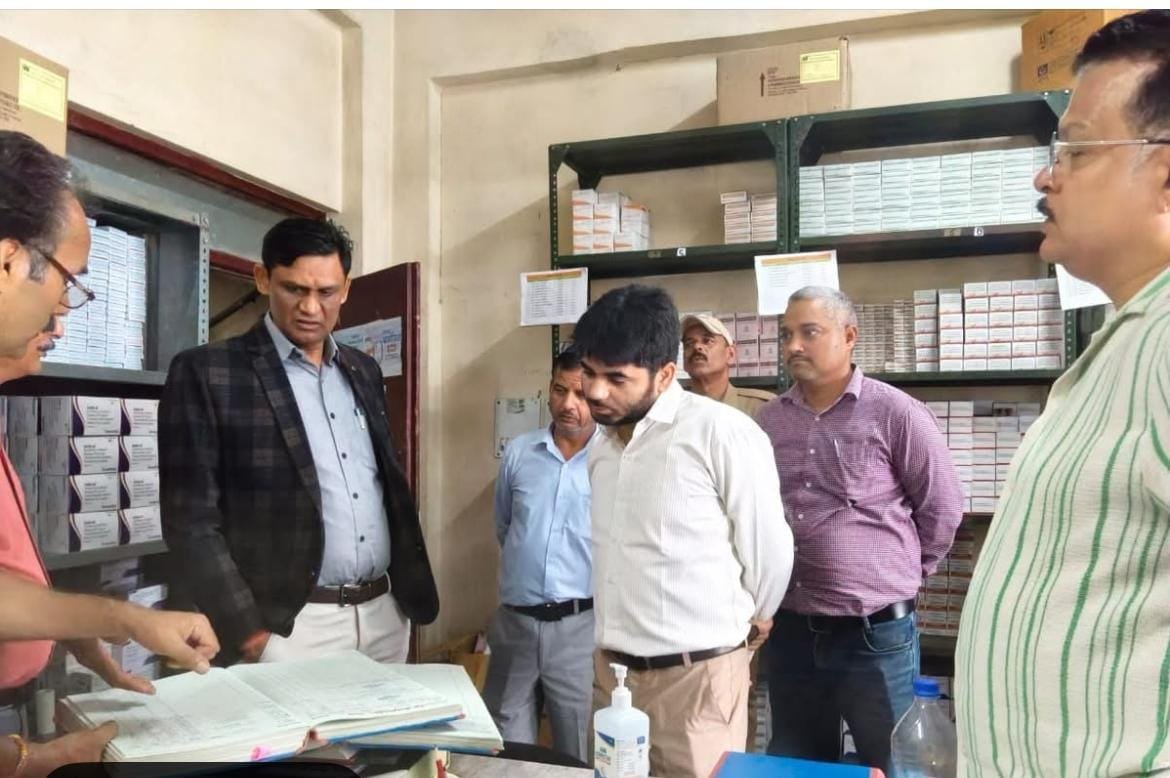 टीम ने जिला चिकित्सालय बौराड़ी का किया औचक निरीक्षण, सभी व्यवस्थाएँ पायी दुरूस्त
