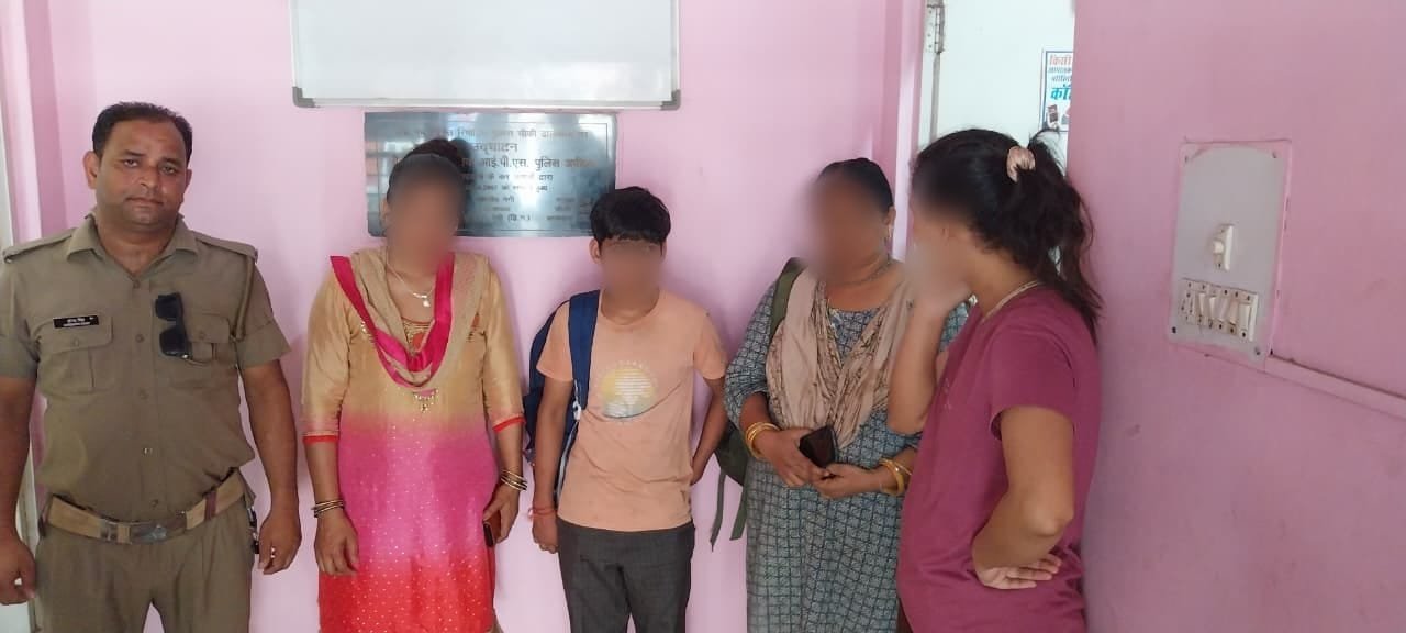 होमवर्क पूरा न करने पर स्कूल जाते गायब हुए चार बच्चे, टिहरी पुलिस ने ढूंढ निकाला