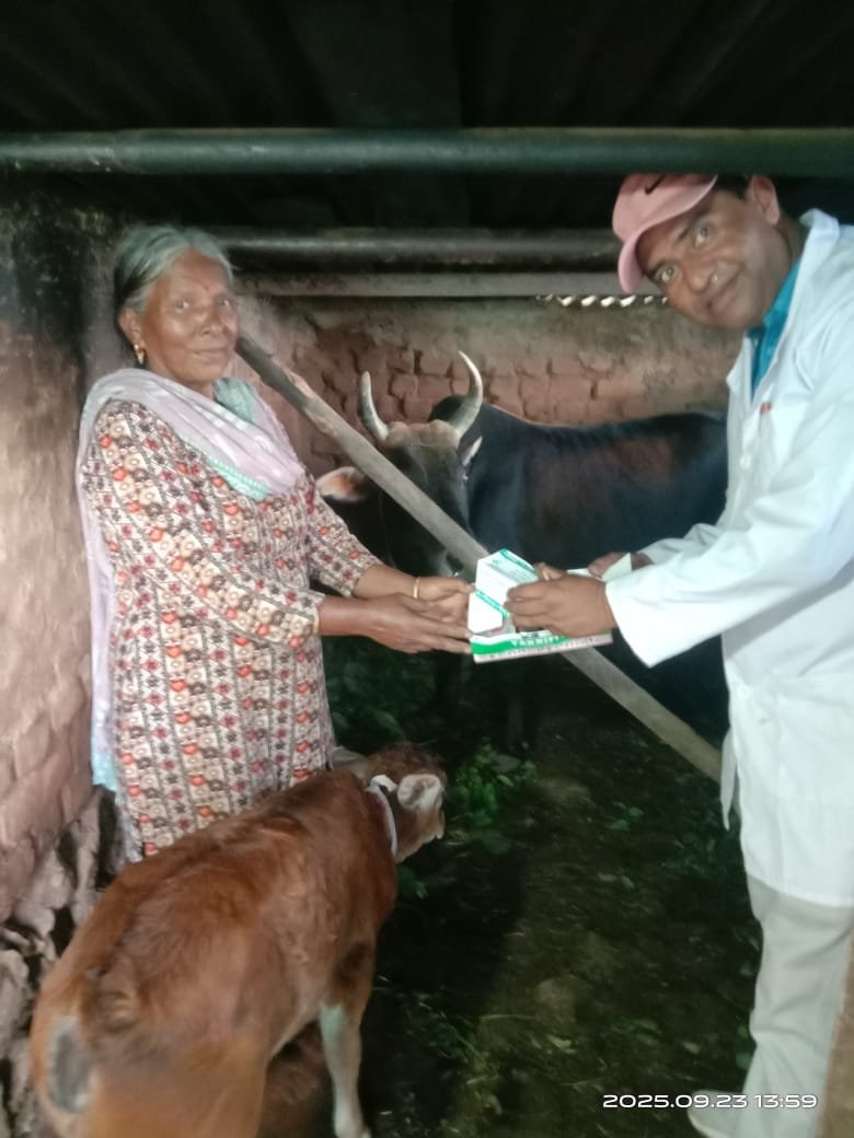 डीएम के निर्देश पर पशुपालन विभाग की टीम ने किया क्षेत्रीय निरीक्षण