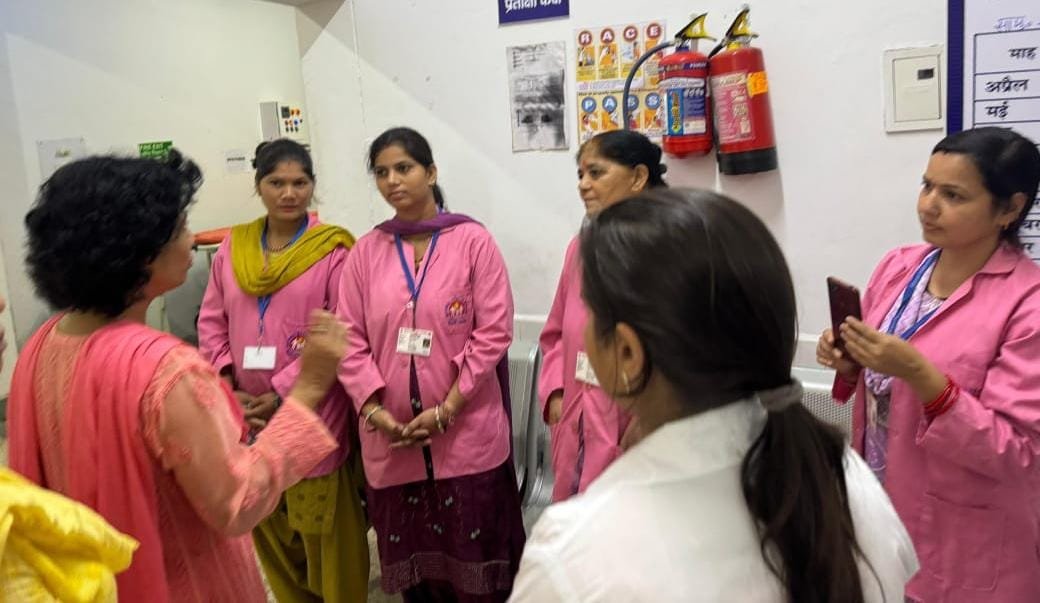 राष्ट्रीय स्वास्थ्य मिशन की टीम ने किया देवप्रयाग सामुदायिक स्वास्थ्य केंद्र का औचक निरीक्षण