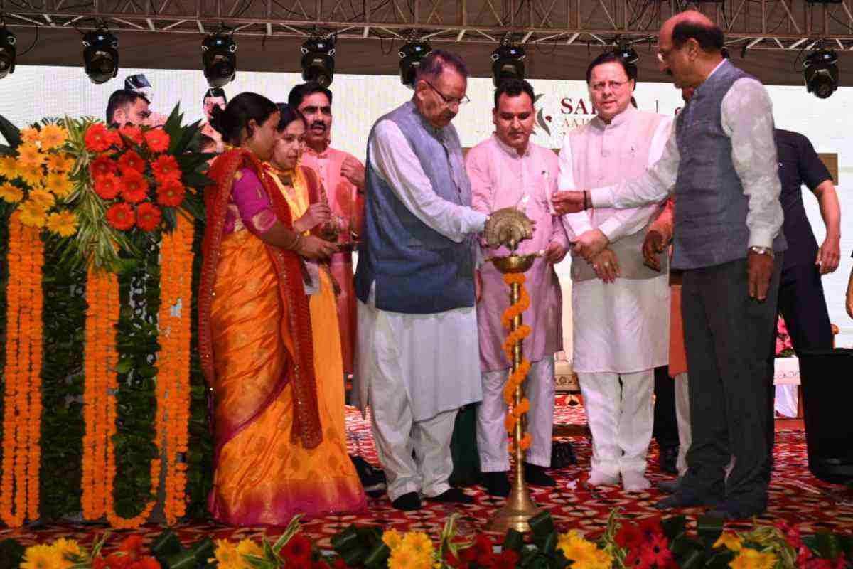 मुख्यमंत्री पुष्कर सिंह धामी ने किया सरस मेला–2025 का शुभारंभ, ग्रामीण आजीविका को मिलेगा नया आयाम