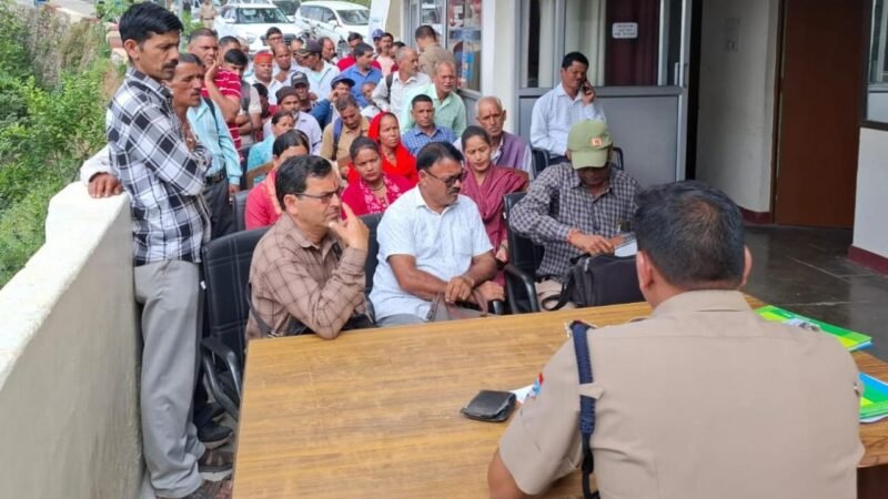 चंबा पुलिस ने थाना दिवस पर सुनी जन समस्याएँ, मौके पर किया कई शिकायतों का निस्तारण