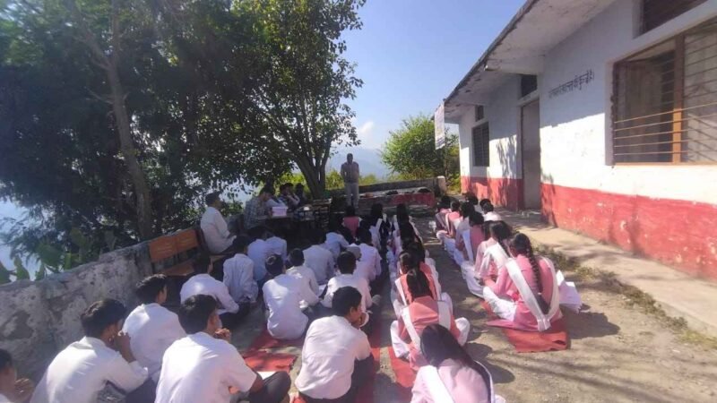 छात्रों को सिखाया गया आपदा के समय जीवन रक्षक कौशल