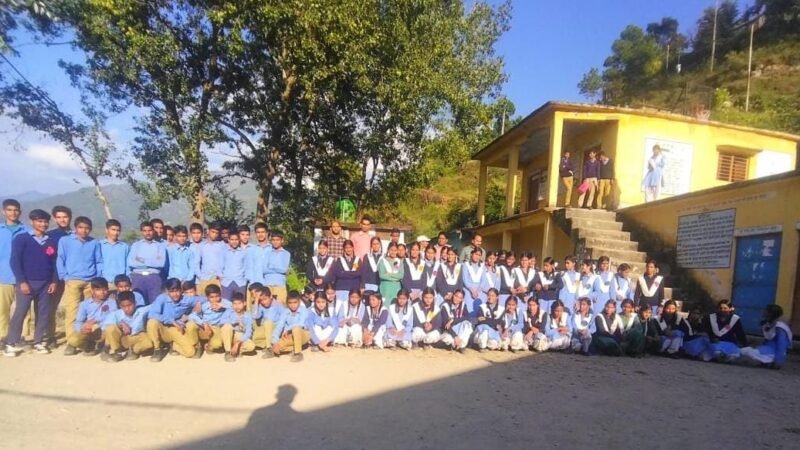 राजकीय इंटर कॉलेज देवताधार में आपदा प्रबंधन प्रशिक्षण कार्यक्रम आयोजित
