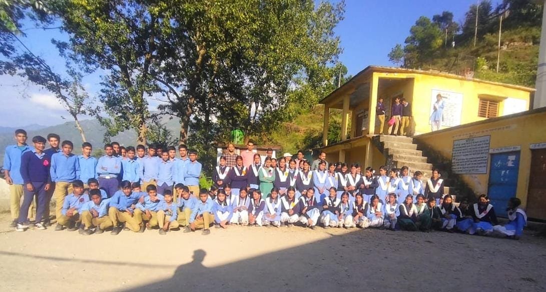 राजकीय इंटर कॉलेज देवताधार में आपदा प्रबंधन प्रशिक्षण कार्यक्रम आयोजित