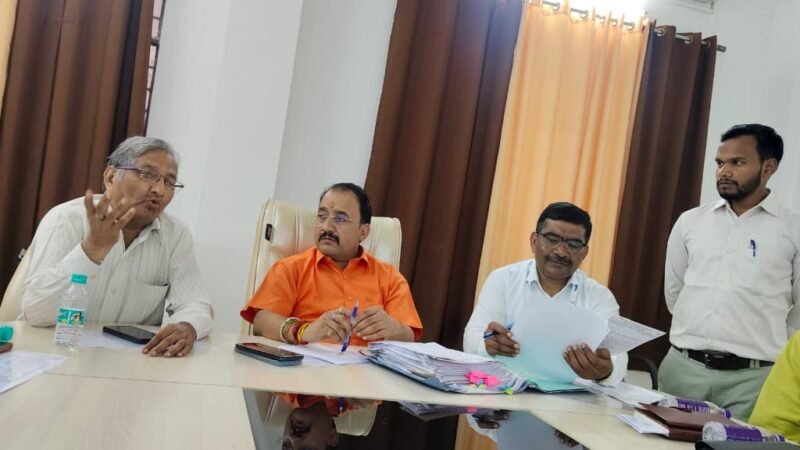 अन्य पिछड़ा वर्ग आयोग में 10 प्रकरणों की सुनवाई, अध्यक्ष संजय नेगी ने दिए सख्त निर्देश