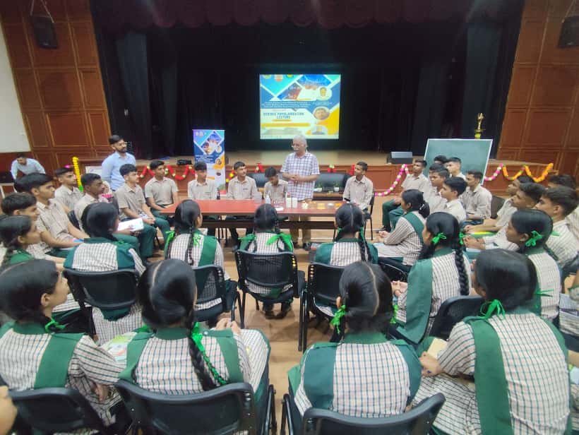 विज्ञान के लोकव्यापीकरण विषय पर विशेष व्याख्यान आयोजित