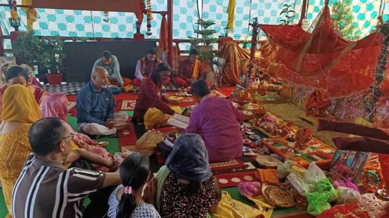 ज्वाल्पा देवी मंदिर दाबड़ा में चल रहे शतचंडी महायज्ञ में उमड़ी श्रद्धा की भीड़